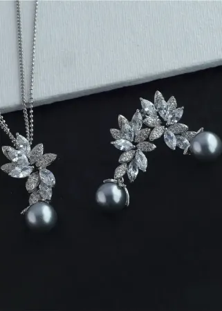 https://orchid.nop-station.com/images/thumbs/0000567_simple-pearl-jewellery_450.webp